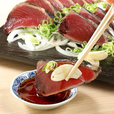 土佐久礼「ど久礼もん」のかつおの藁焼きタタキ食べ比べセット（旬凍）7-8人前