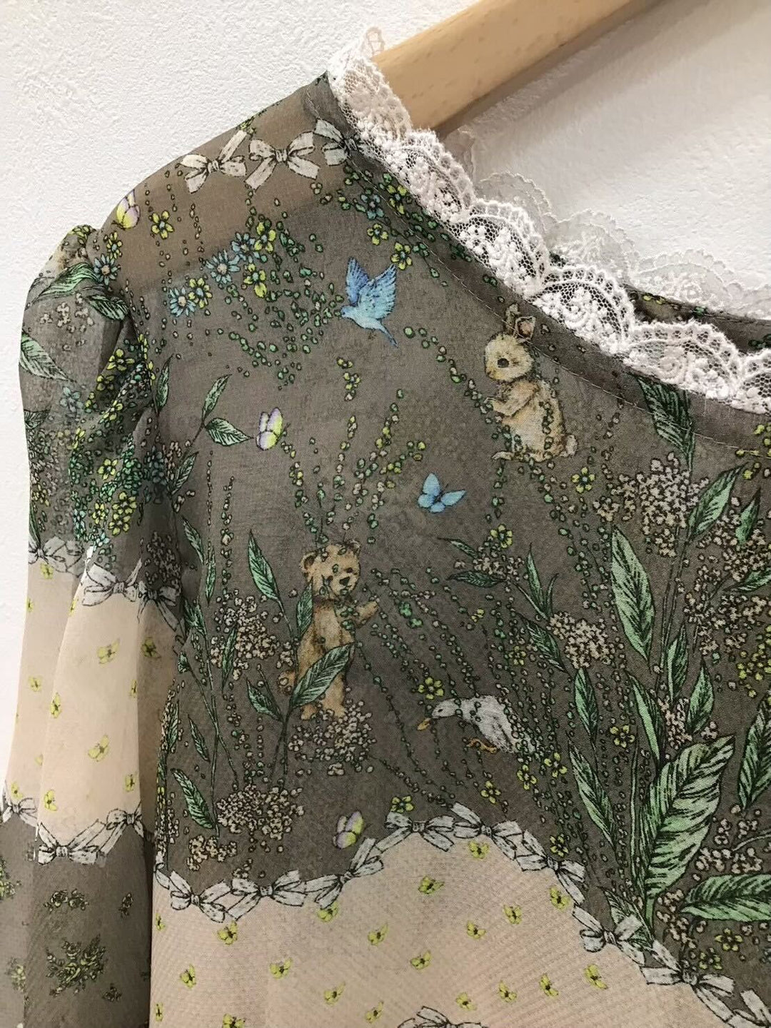 Yukiemon | リボンボーダーブラウス Mサイズ【5170180】2025nekoneko