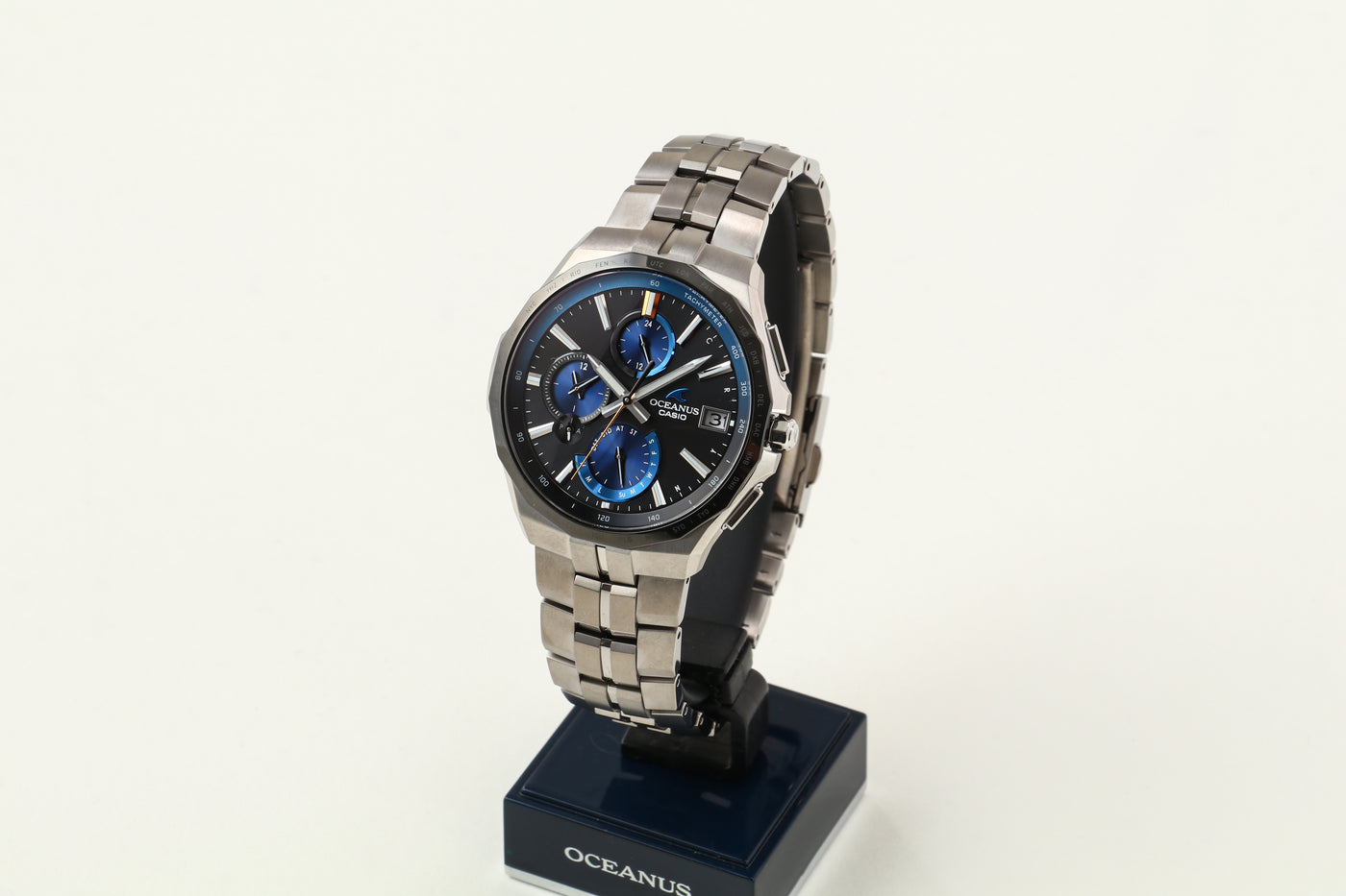 【服-1】〈カシオ〉オシアナス　福ウォッチ　ソーラー電波時計、オリジナルグッズ付き【2026福袋先行予約販売】