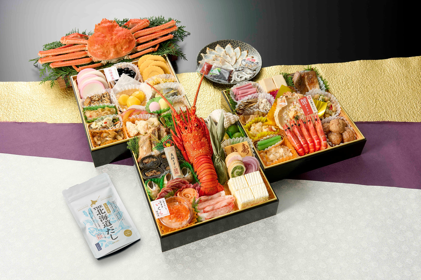 【O-12】和洋おせち三段重「豪華」 | 小樽きたいち【配送エリア：関東限定】