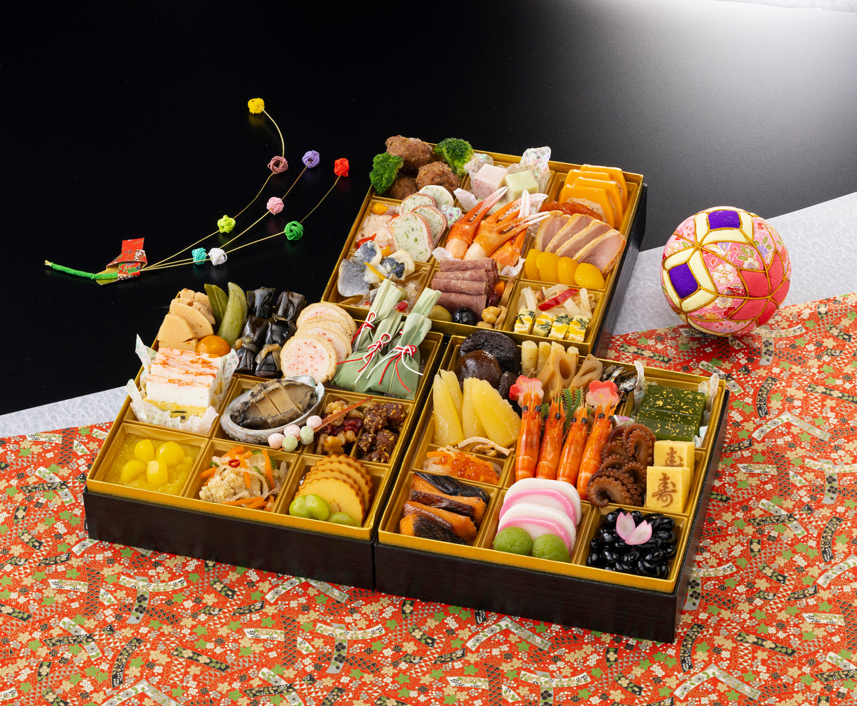 【O-18】おせち三段重「平安」 | 「味ま野」監修【配送エリア：関東限定】