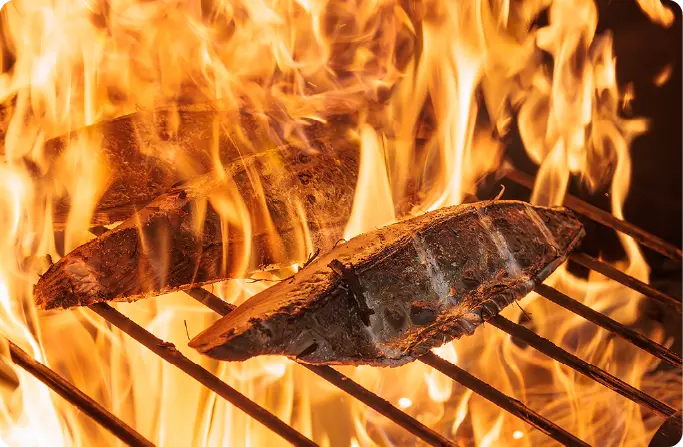 土佐久礼「ど久礼もん」のかつおの藁焼きタタキ食べ比べセット（旬凍）7-8人前